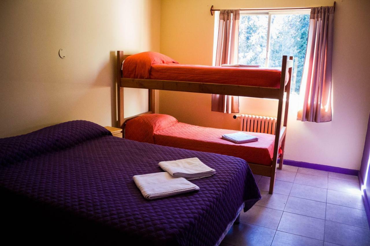 Hostel De La Plaza Amalia San Carlos de Bariloche Extérieur photo